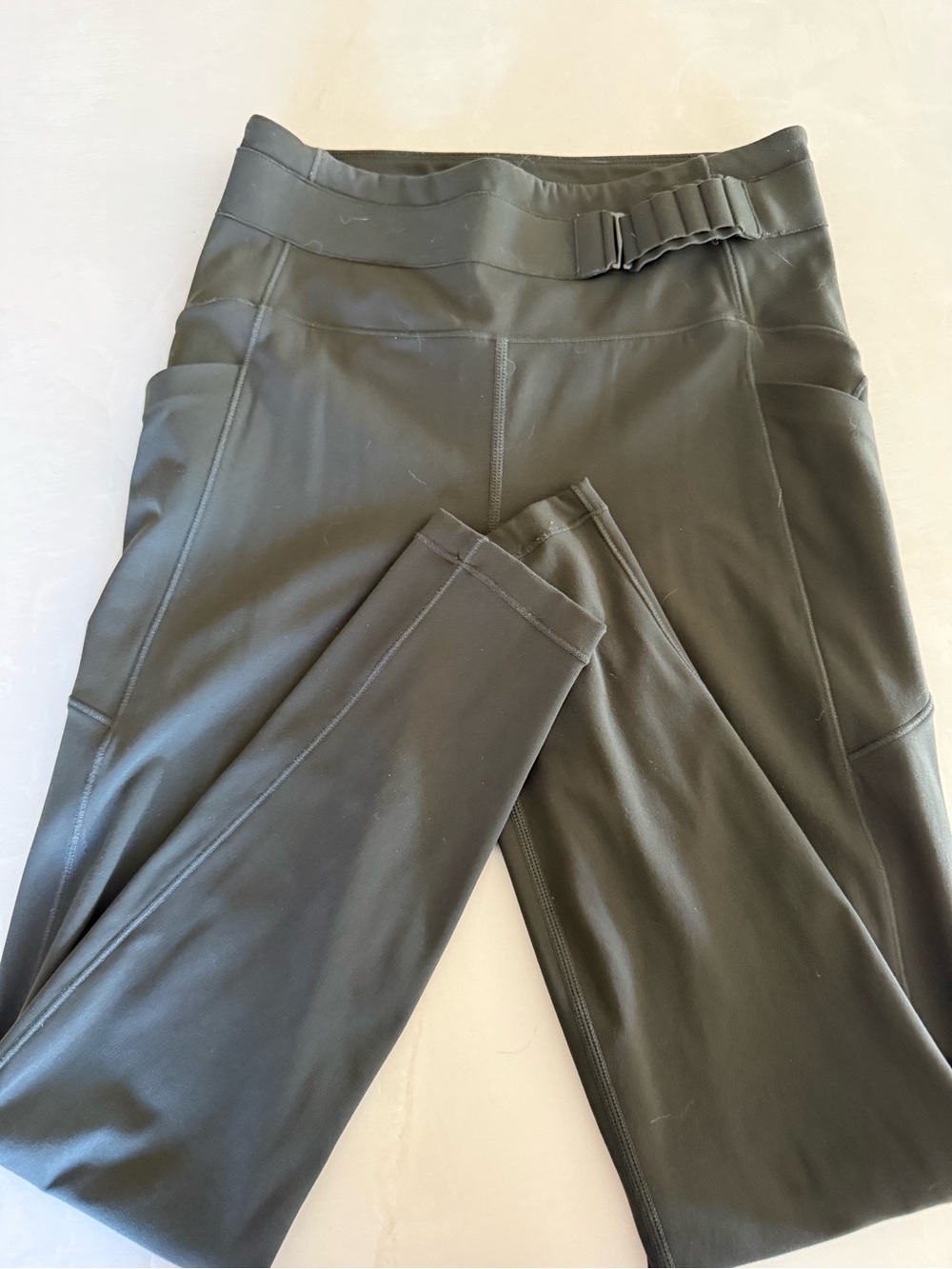 ZYIA Olive Green Euphoria Leggings with Side Pockets